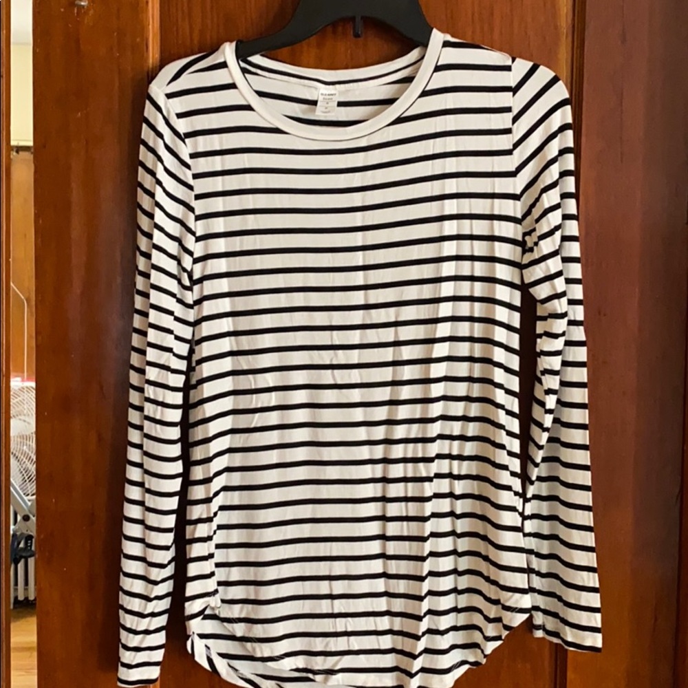 Long sleeve Old Navy luxe top size small